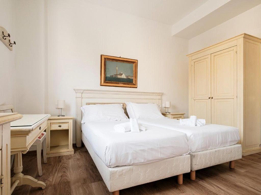 Hotel ResArt Iàcomus Bologna Esterno foto