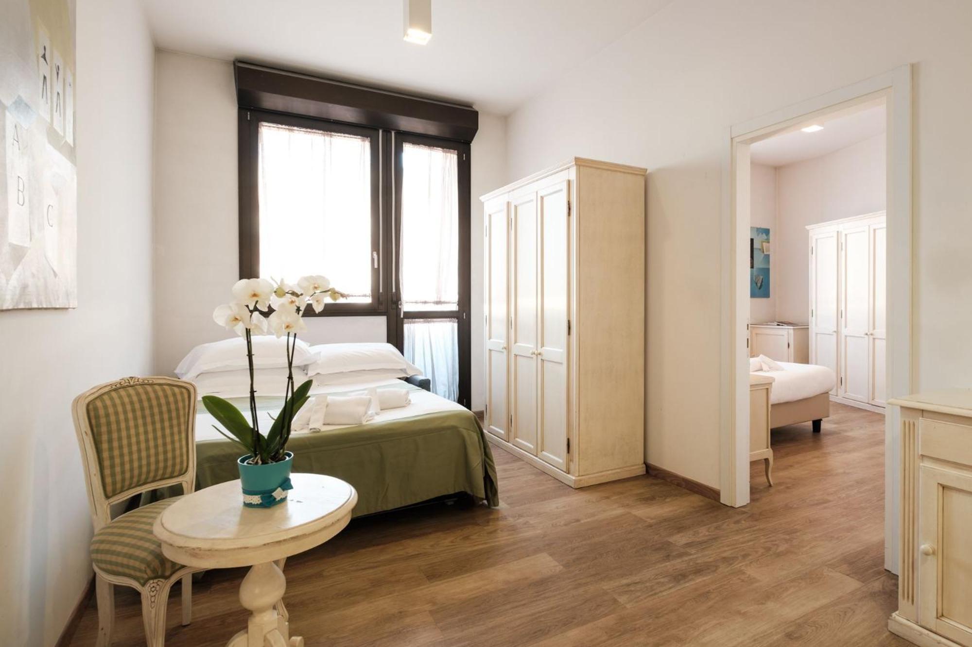 Hotel ResArt Iàcomus Bologna Esterno foto