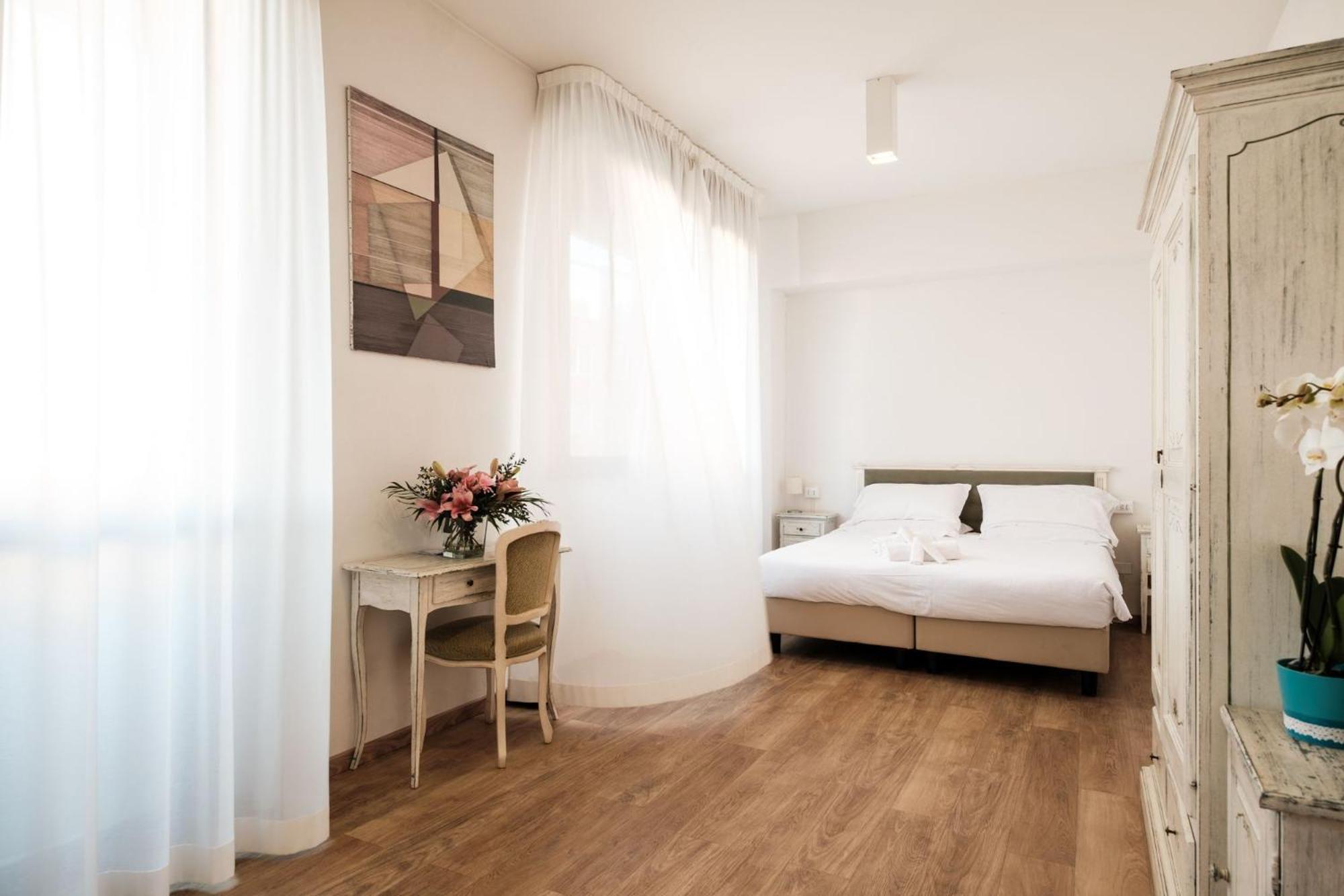 Hotel ResArt Iàcomus Bologna Esterno foto